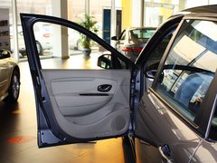 2012款 2.0L CVT 舒适版 5座