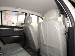 2011款 1.3L 手动 时尚型