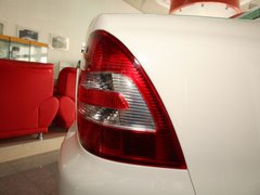 2011款 1.3L 手动 时尚型