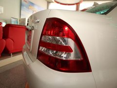 2011款 1.3L 手动 时尚型