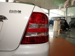2011款 1.3L 手动 时尚型