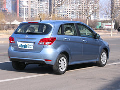 2012款 两厢 1.5L 手动 乐天版