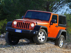2012款 3.6L 两门版撒哈拉 4座