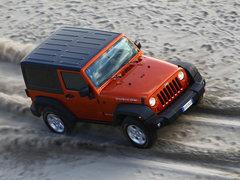 2012款 3.6L 两门版撒哈拉 4座