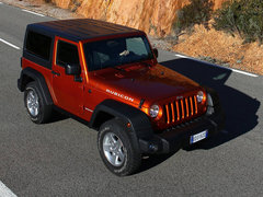 2012款 3.6L 两门版撒哈拉 4座