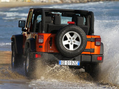 2012款 3.6L 两门版撒哈拉 4座