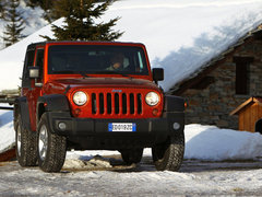 2012款 3.6L 两门版撒哈拉 4座