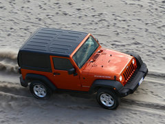 2012款 3.6L 两门版撒哈拉 4座