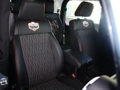2012款 3.6L 两门版撒哈拉 4座