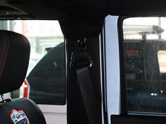 2012款 3.6L 两门版撒哈拉 4座
