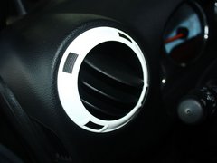 2012款 3.6L 两门版撒哈拉 4座