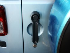 2012款 3.6L 两门版撒哈拉 4座