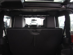 2012款 3.6L 两门版撒哈拉 4座