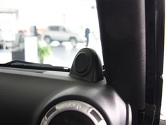 2012款 3.6L 两门版撒哈拉 4座