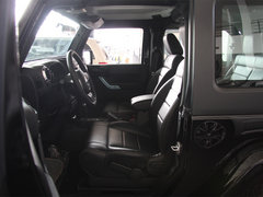 2012款 3.6L 两门版撒哈拉 4座