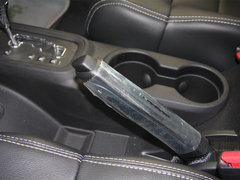 2012款 3.6L 两门版撒哈拉 4座