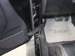 2012款 3.6L 两门版撒哈拉 4座