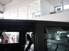 2012款 3.6L 两门版撒哈拉 4座