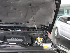 2012款 3.6L 两门版撒哈拉 4座