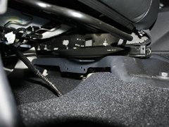 2012款 3.6L 四门版撒哈拉 4座