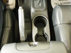 2012款 3.6L 四门版撒哈拉 4座