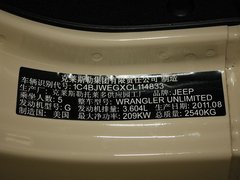 2012款 3.6L 四门版撒哈拉 4座