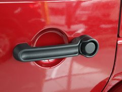 2012款 3.6L 四门版撒哈拉 4座