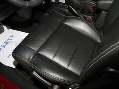 2012款 3.6L 四门版撒哈拉 4座