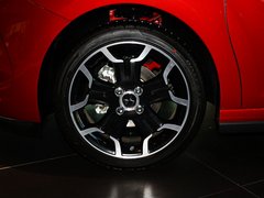 2012款 1.6L 自动 风尚版