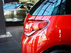 2012款 1.6L 自动 风尚版
