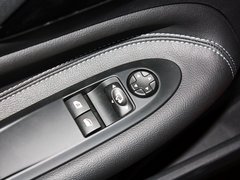 2012款 1.6L 自动 风尚版