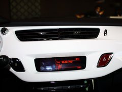 2012款 1.6L 自动 风尚版