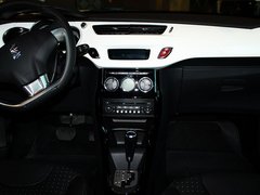 2012款 1.6L 自动 风尚版