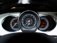 2012款 1.6L 自动 风尚版