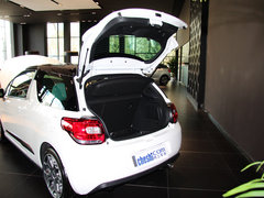 2012款 1.6L 自动 风尚版