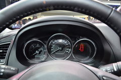 2013款 2.0L 标准型