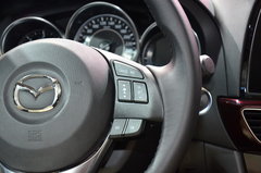 2013款 2.0L 标准型