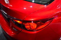 2013款 2.0L 标准型