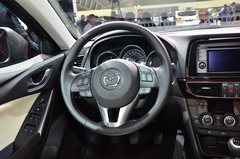 2013款 2.0L 标准型