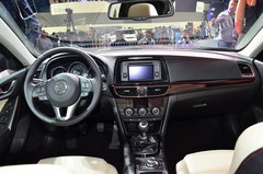 2013款 2.0L 标准型