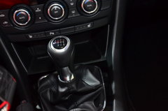 2013款 2.0L 标准型