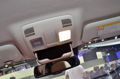 2013款 2.0L 标准型