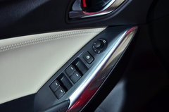 2013款 2.0L 标准型