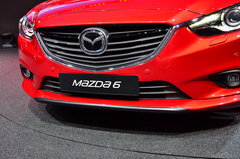 2013款 2.0L 标准型