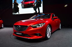 2013款 2.0L 标准型