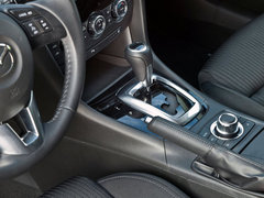 2013款 2.0L 标准型