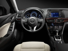 2013款 2.0L 标准型