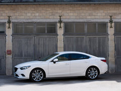 2013款 2.0L 标准型