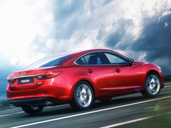2013款 2.0L 标准型