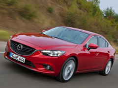 2013款 2.0L 标准型